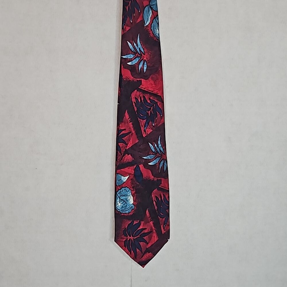 Oleg Cassini Men's Red and Blue Floral Neck Tie
